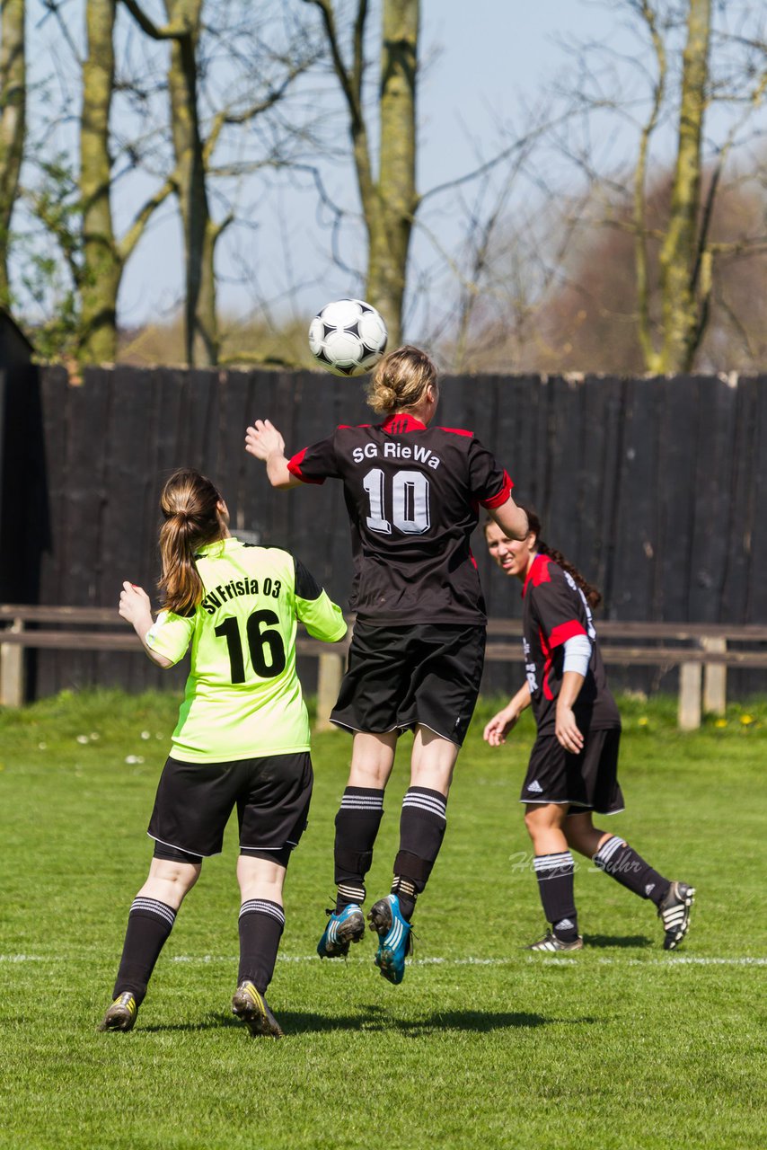 Bild 314 - Frauen SV Frisia 03 Risum Lindholm - Heider SV : Ergebnis: 8:0